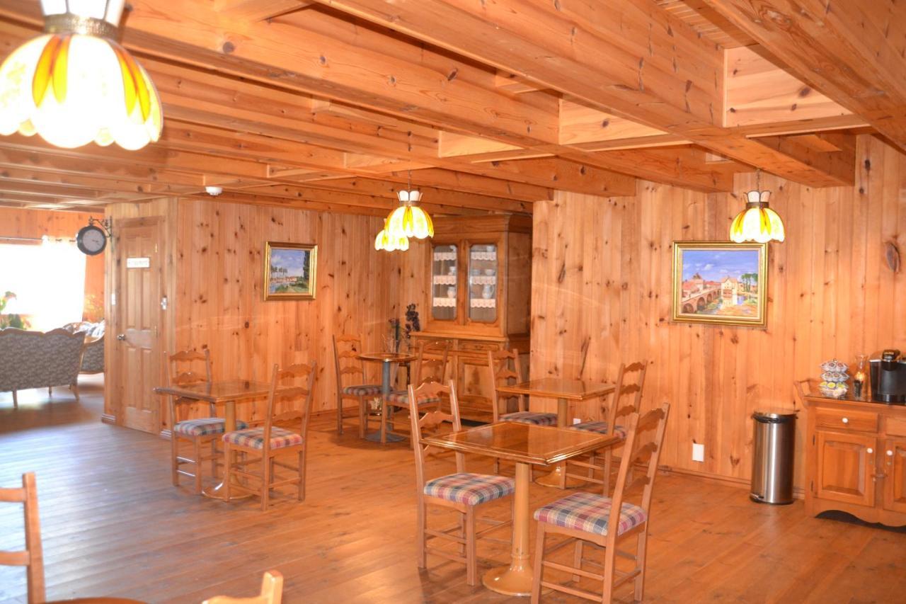 Auberge Papillon Lune Richmond Exterior photo